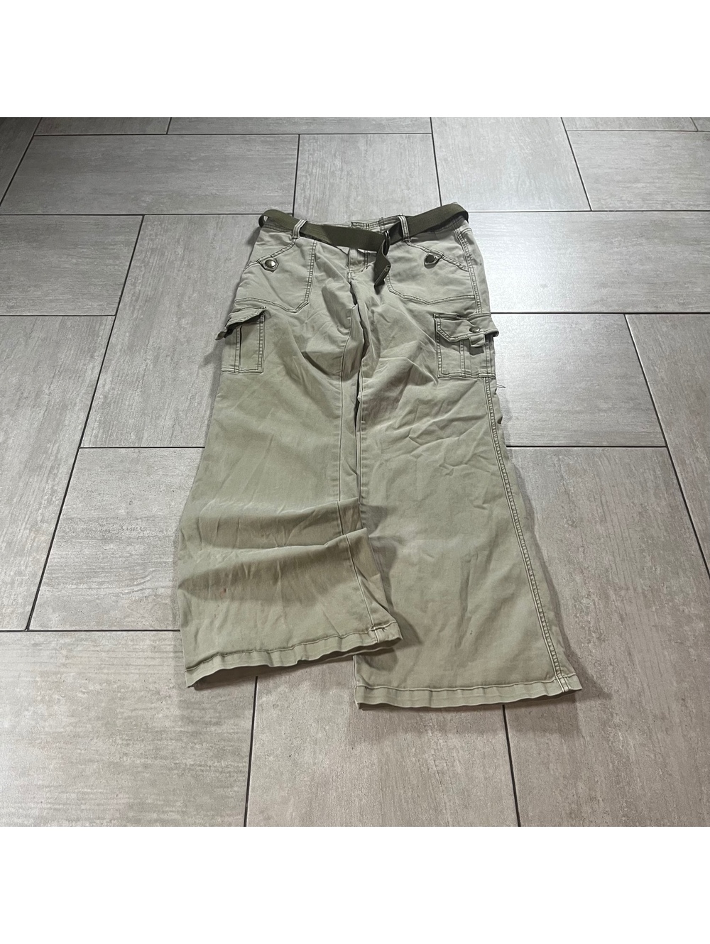 Y2K Hot Topic Wide Leg Cargo Pants size 7